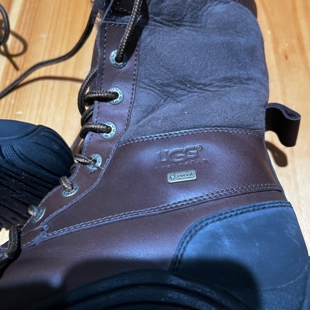 UGG Black and Brown Fluffy Footwear Waterproof - Picture 2 of 15
